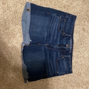 American eagle midi shorts